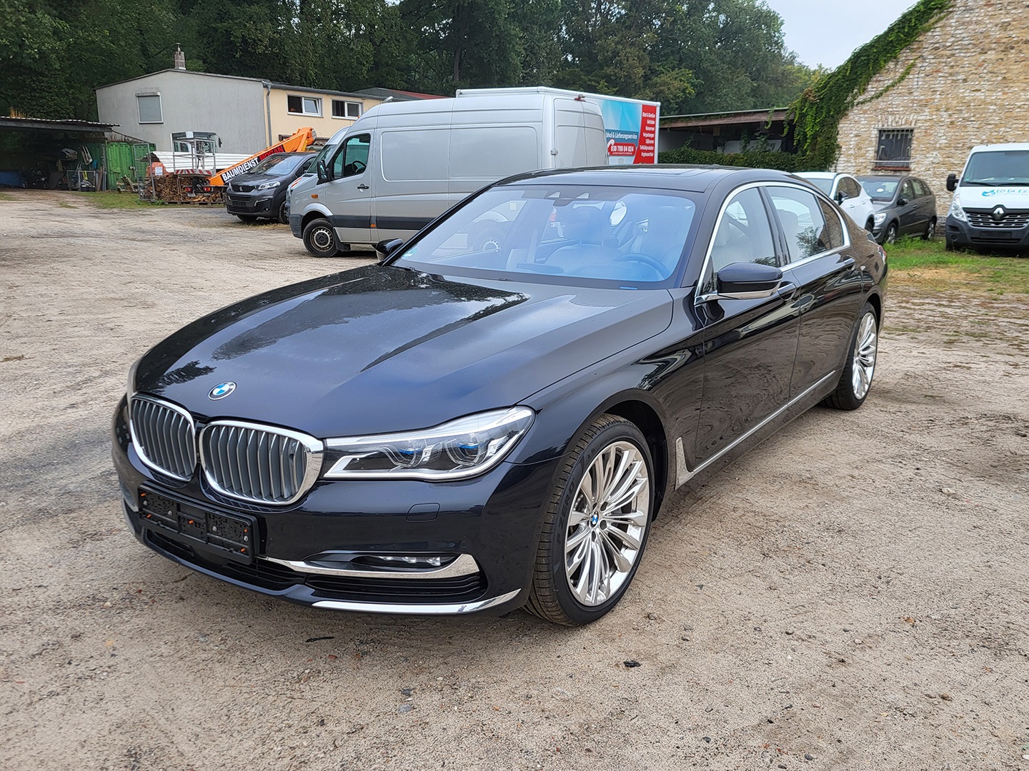 Pkw / Limousine BMW 750 LI Xdrive Individual Typ 7L